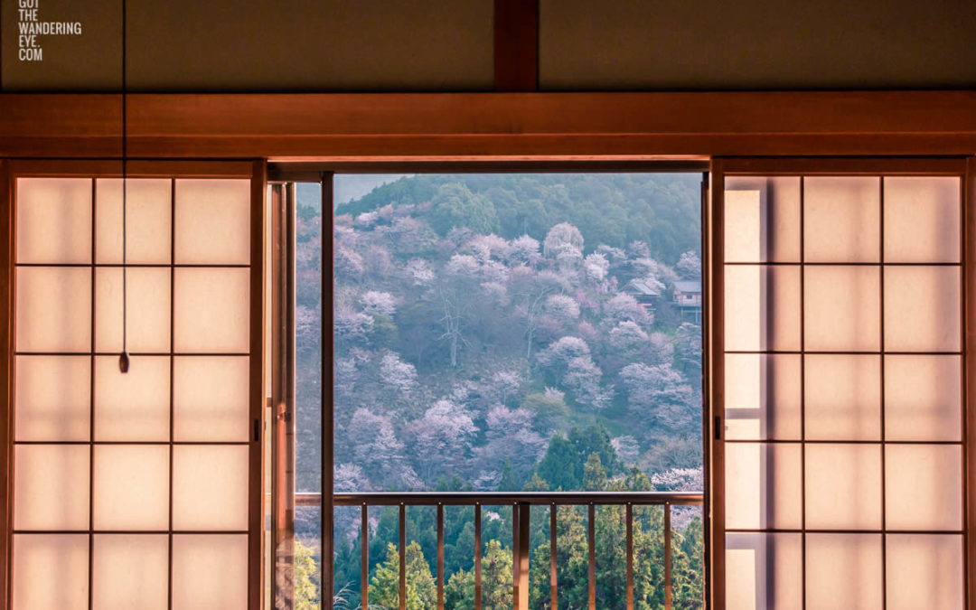 Ryokan Japan. Sliding Shoji, Yoshino