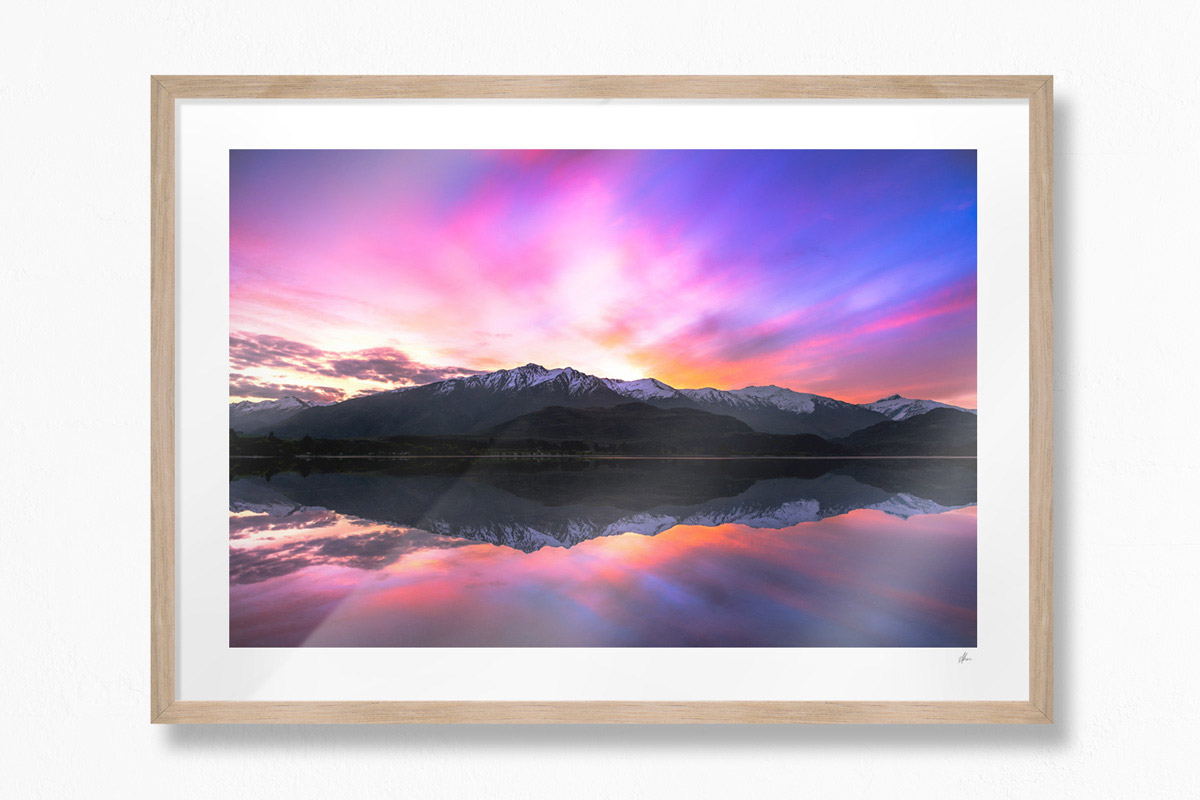 Wanaka Sunset Reflection of Mountain on lake