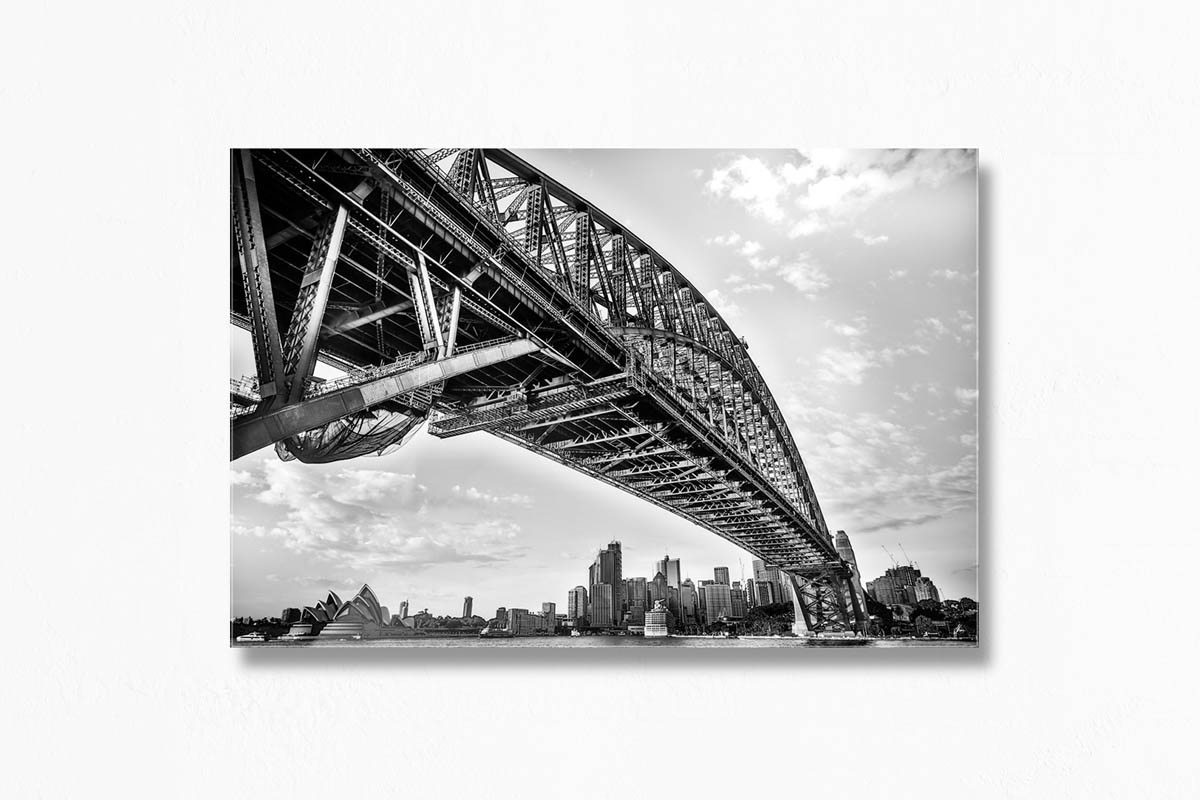 Sydney Harbour Bridge. Sydney city skyline