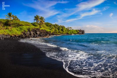 Wai’anapanapa Black Sand Beach, Maui Hawaii