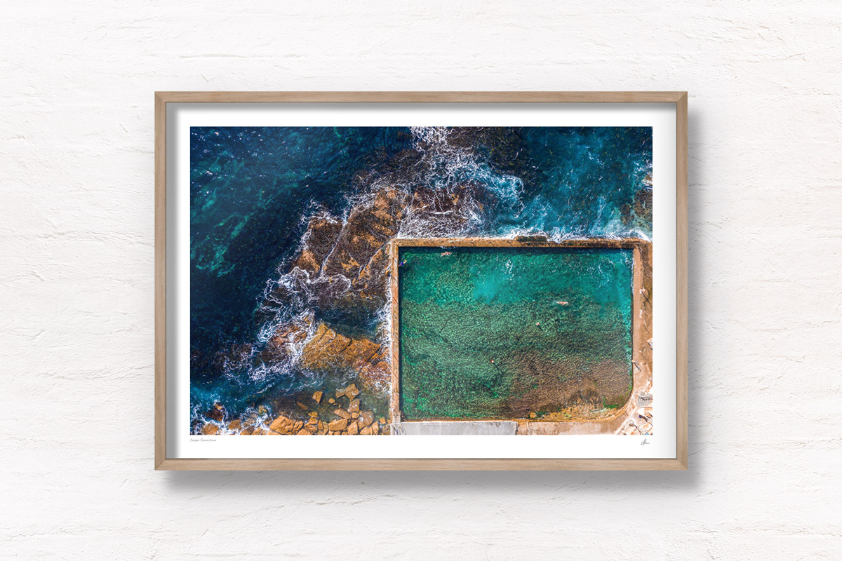 Aerial oceanscape of Sydney&#039;s oldest and most beautiful tidal pool, Wylies Baths, Coogee