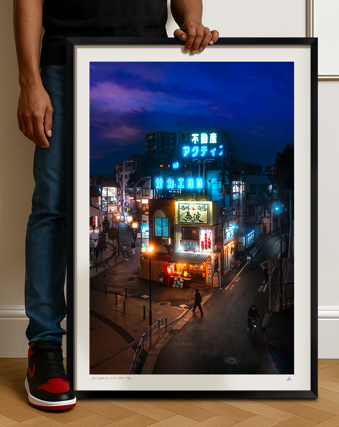 GTWE_PRINTS_NEON-NIGHTS Gotthewanderingeye by Allan Chan. Fine art, travel photography prints - Urban cityscapes Japan